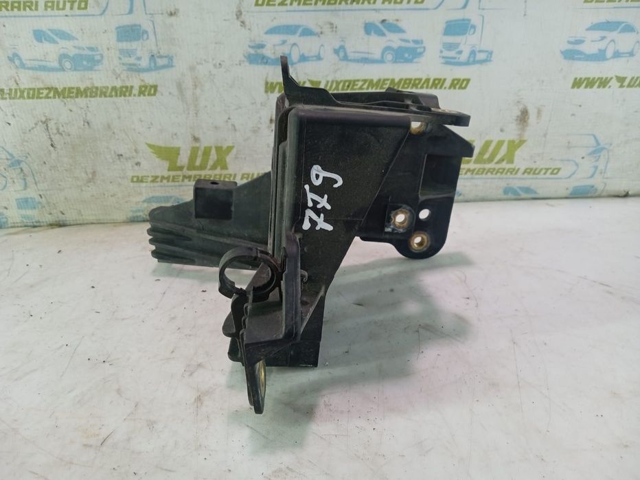 Suport pompa abs 13214940   1.7 cdti A17DTR Opel Zafira B [2005 - 201