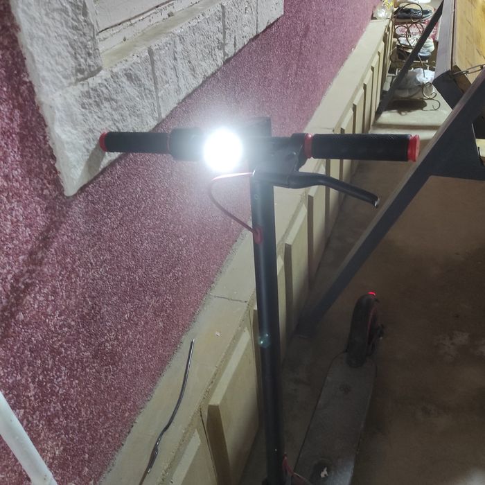 Samokat elektro Mi Scooter 2