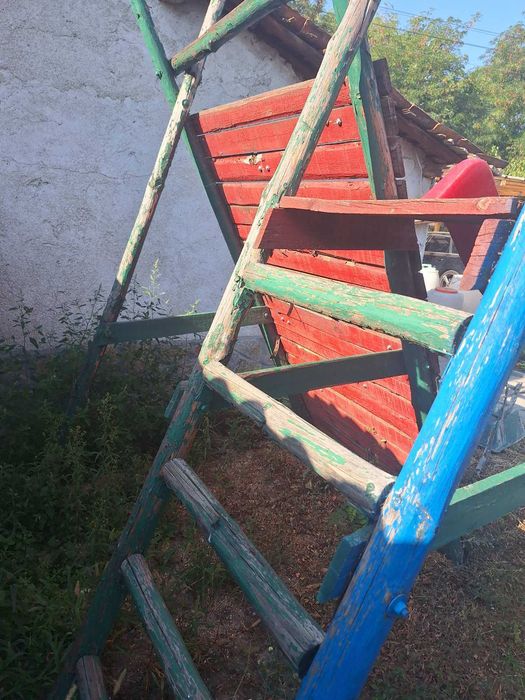 Детска дървена площадка