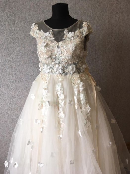 Платье на выпускной вечер