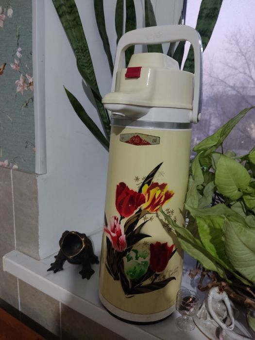 Термос пневматический 3 л.СССР