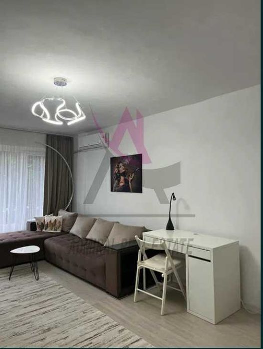 Дава се под наем Тристаен апартамент в Варна, Левски - 61 кв.м за 448.8 € - Снимка #1