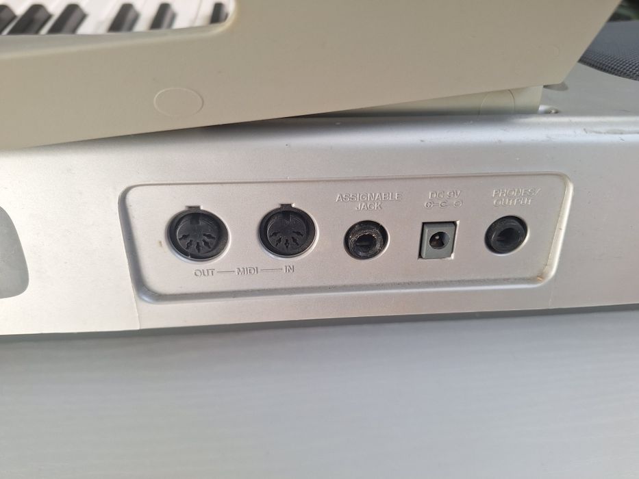 Orga casio (aproape noua)