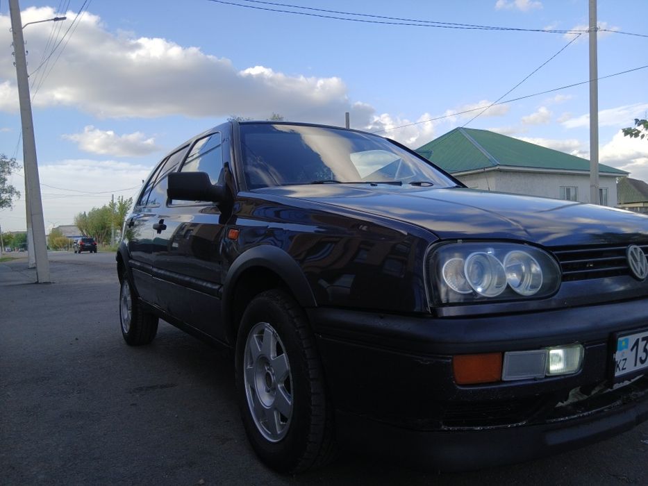 Продам голф 3 1,8