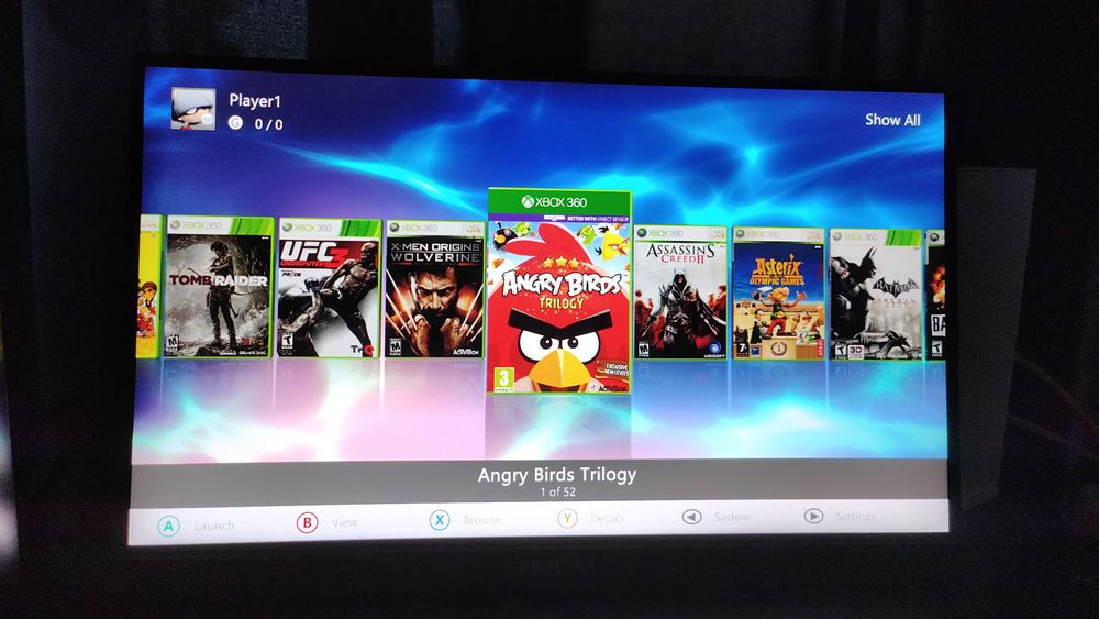 Xbox 360 modat ,50 de jocuri de top,GTA 5,Minecraft,NFS,maneta,cabluri