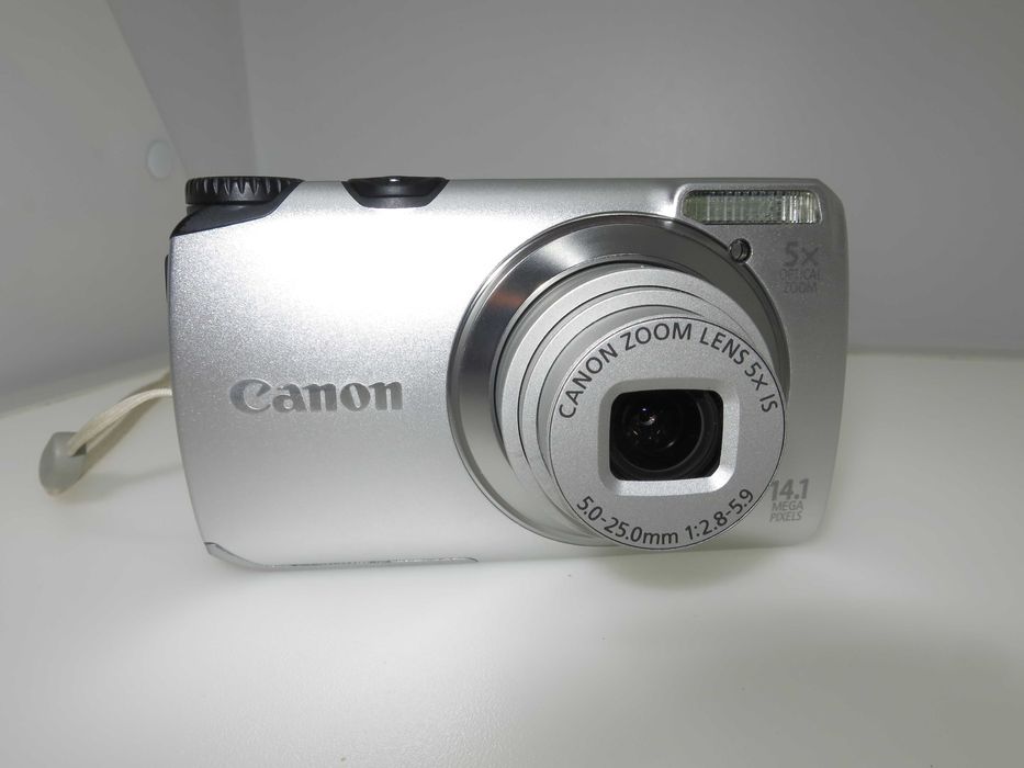 Canon PowerShot A3200 компактен фотоапарат камера комплект като НОВ