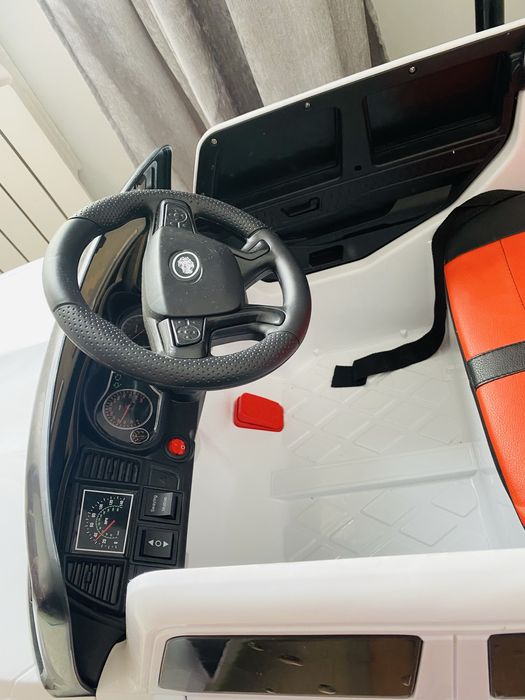 Электромобиль машина детская