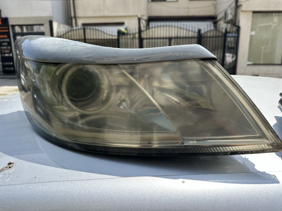 Set faruri Skoda Octavia 2 Facelift – Model cu lupă, pleoape și folie