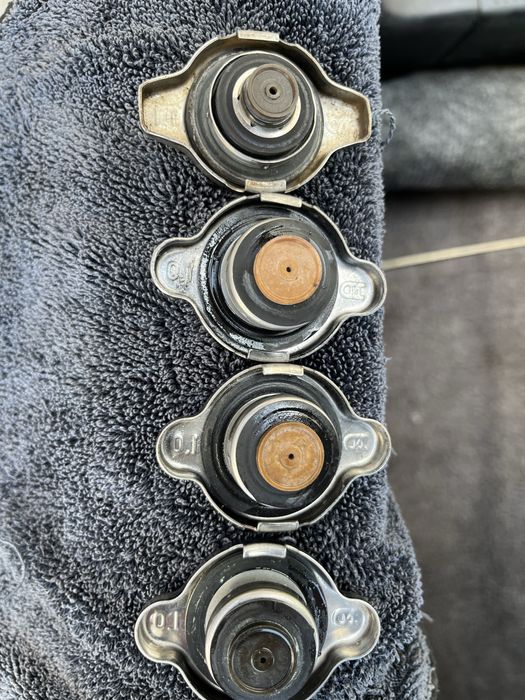 Крышка радиатора 1.0