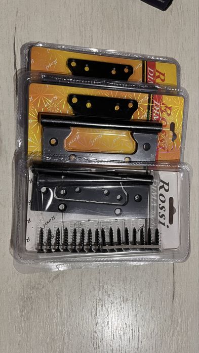 Петли дверные новые с саморезами