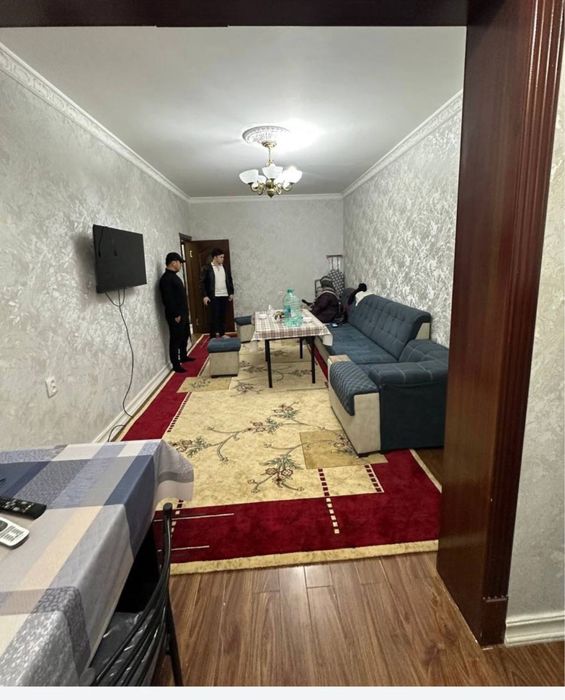 Аренда Юнусобод 12 11дом Туркистон метр дол 6та йигитга йоки 6та кизга