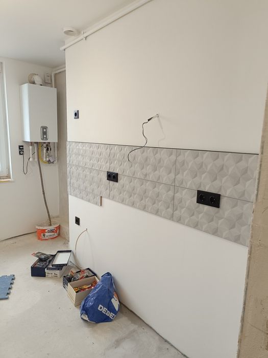 Electrician cu experiență