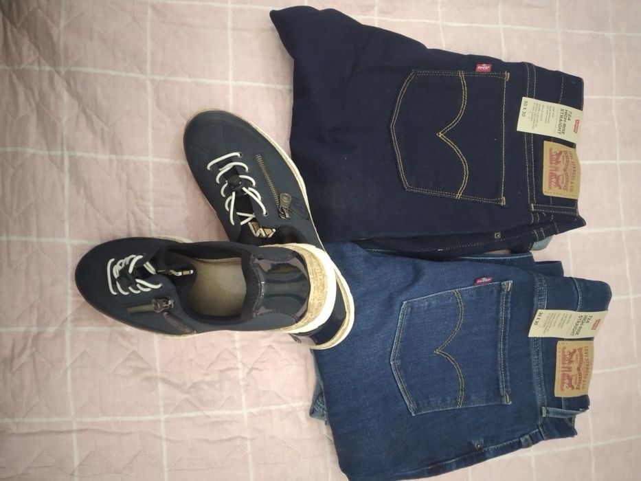 Джинсы женские Levi's