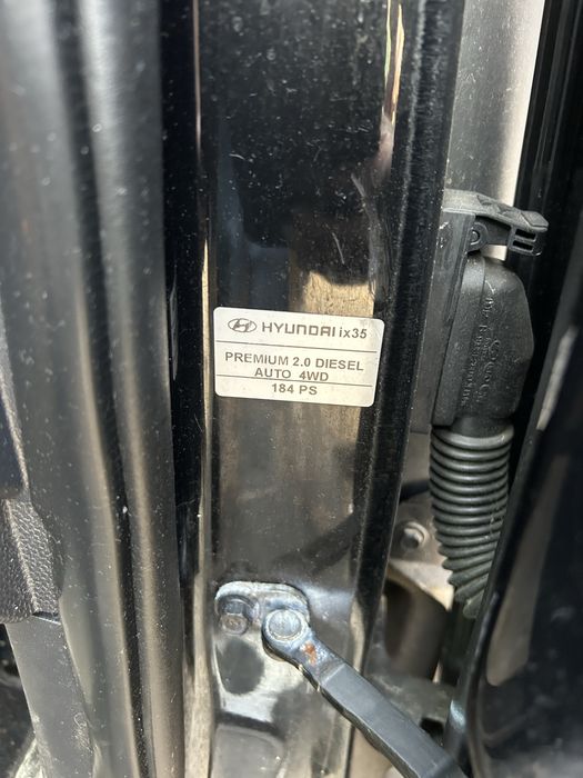 Injectoare Hyundai iX 35 2.0 Crdi 184 cp 2012