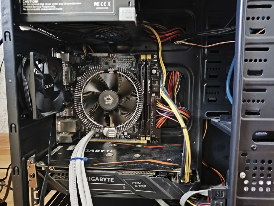 Продам пк в хорошем состояний