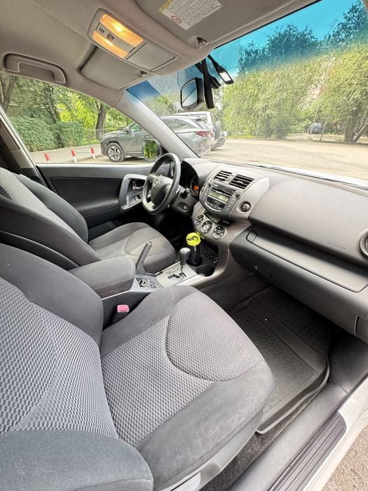 Toyota Rav4 2011