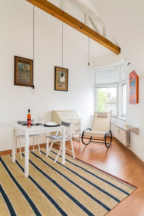 Дава се под наем Двустаен апартамент в София, Яворов - 62 кв.м за 600 € - Снимка #1