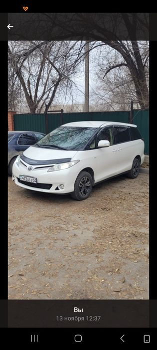 Продам Тойоту Превия 2014 года