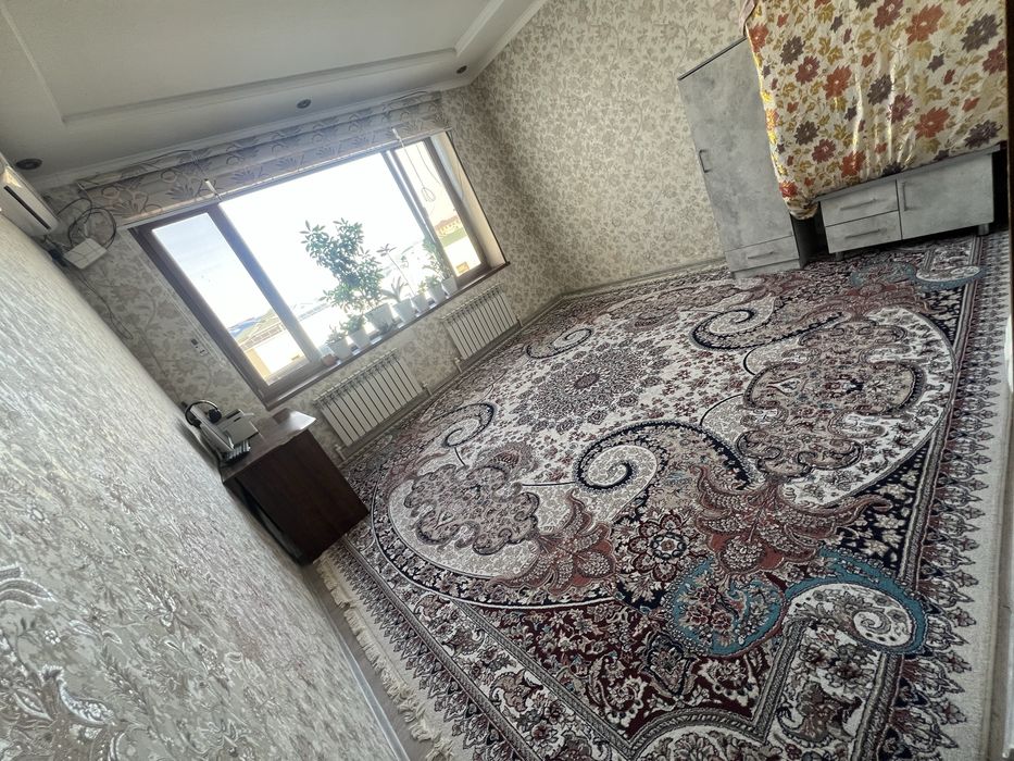 Buxoro shahrida 1xonali kvartira sotiladi