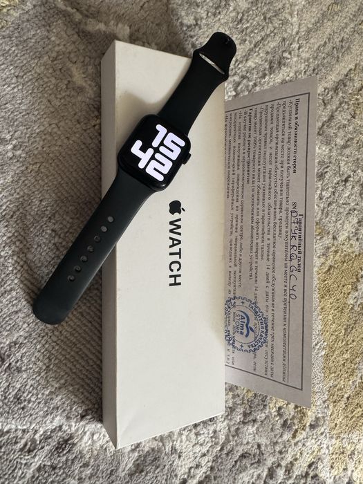 Apple watch 40 mm se 2 2023 на гарантий
