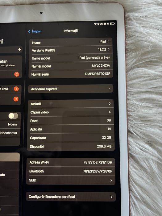 iPad 8th (2020), model Wi-Fi,32 GB.Gold