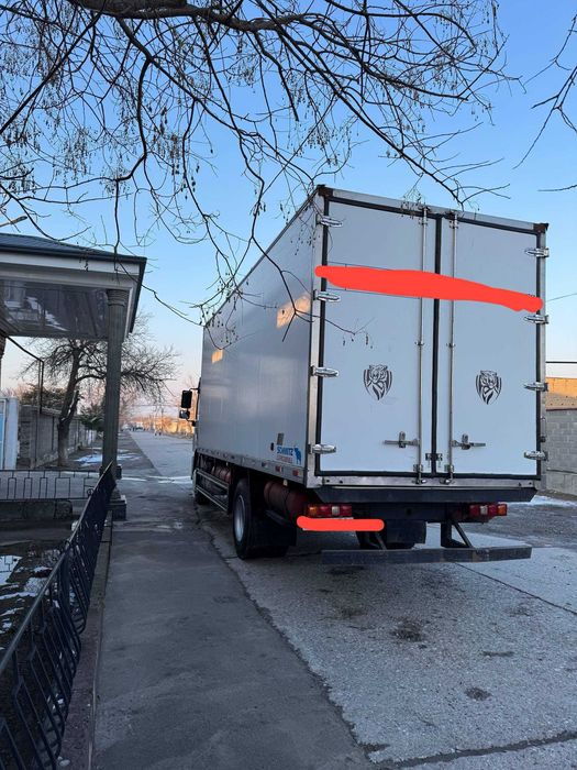 Shacman L3000 Furgon