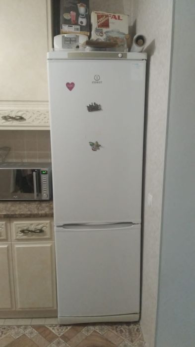 Срочно продам холодильник хорошее состояние