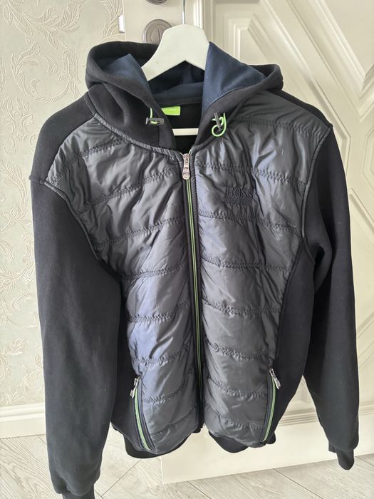 Продам бомбер  комбинированный