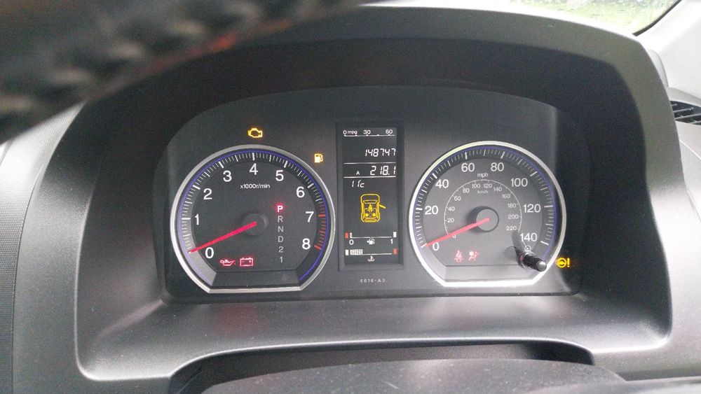 Хонда црв 3 ,2000 бензин автоматик на части