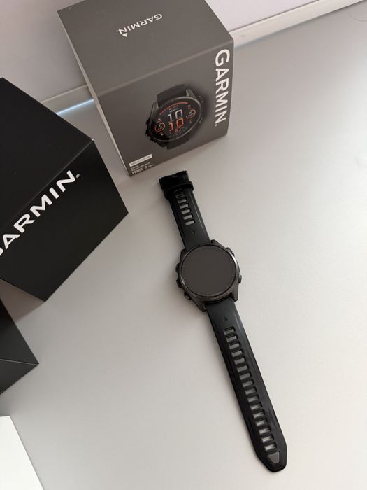 Продам Garmin Fenix 8 amoled 43mm