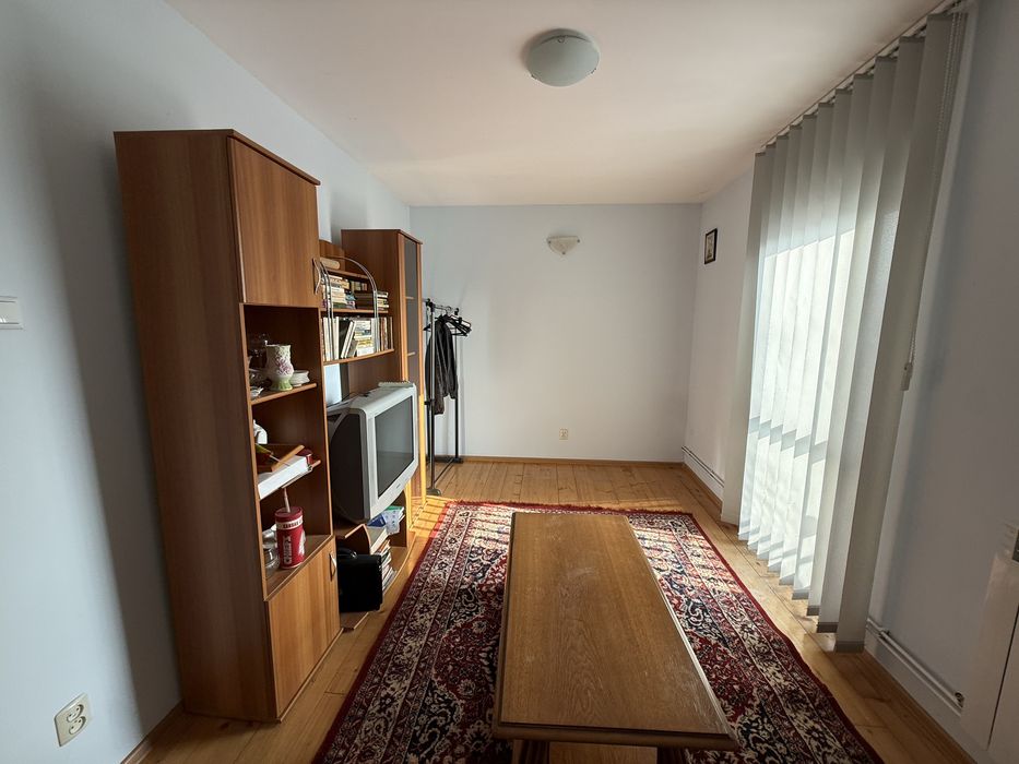 Casa de inchiriat Podul de Fier