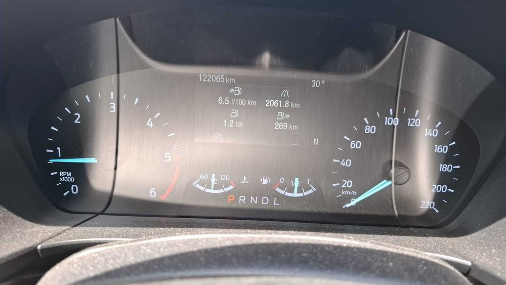 FORD Kuga 2020 — imagine 10