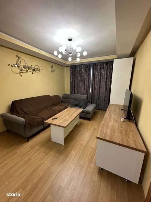 Apartament cu 4 camere de inchiriat  , 98 mp, Bd. Regele Mihai 1