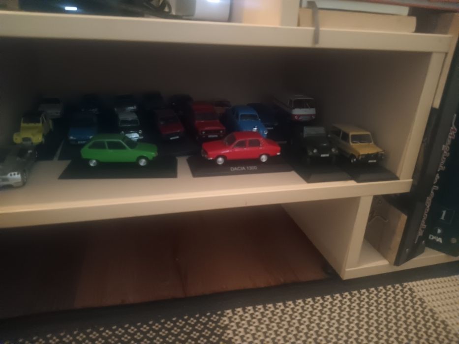 Vând machete,prețul la telefon