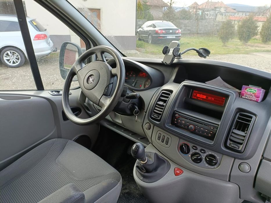 OPEL Vivaro 2012 — imagine 4