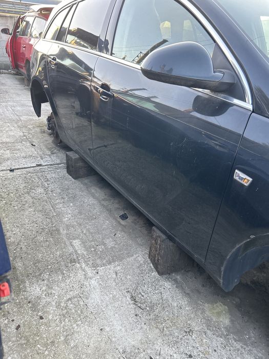 Usa laterala Opel insignia A an 2010 break cod culoare Z22C