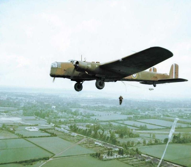 сборная модель самолёта Whitley 1/72 FROG СССР РАРИТЕТ!