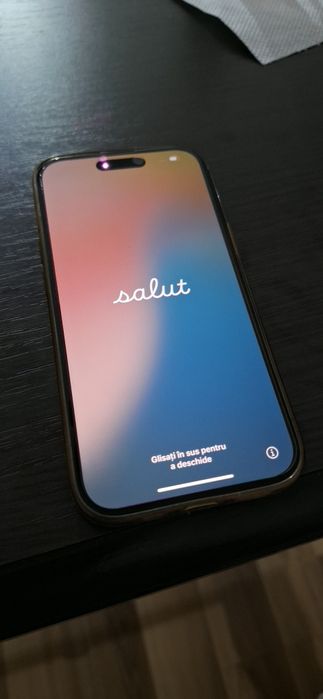 Iphone 15 încă in garanție