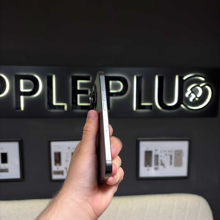 iPhone 16 Pro 128Gb Black Titanium 91% Baterie + 24 Luni Garanție/ Apple Plug