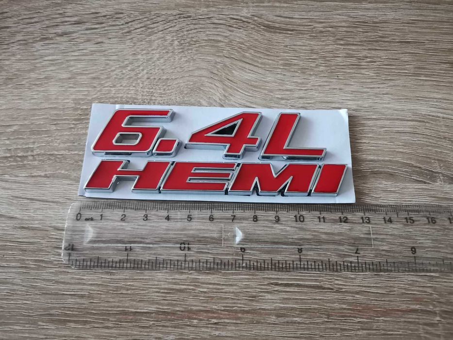 Dodge/Chrysler/Jeep HEMI 6.4L червена емблема