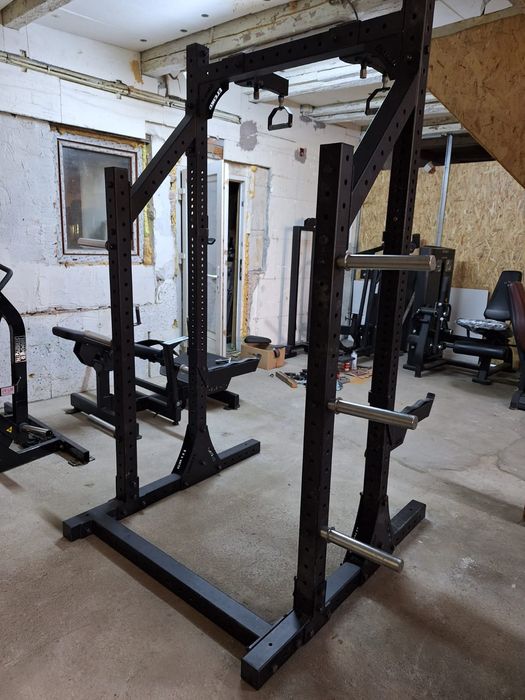 Power rack - multifuncțional Eleiko