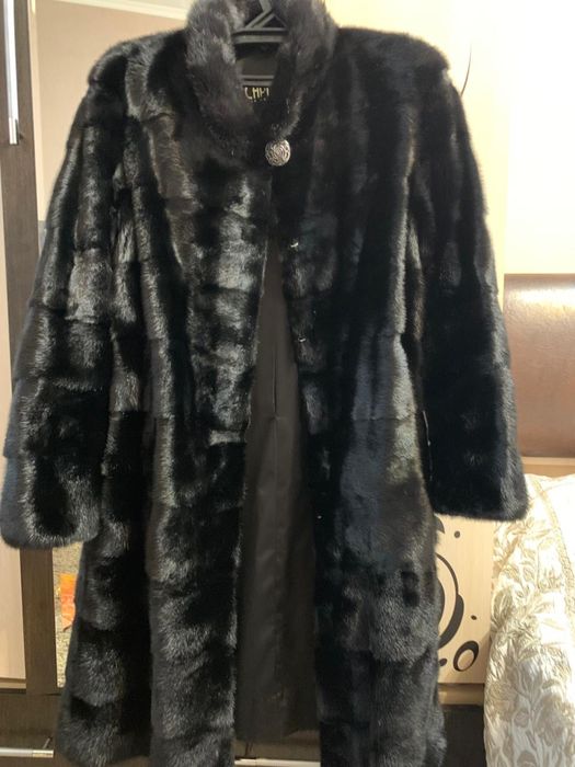 Продам Шубу 48 размер