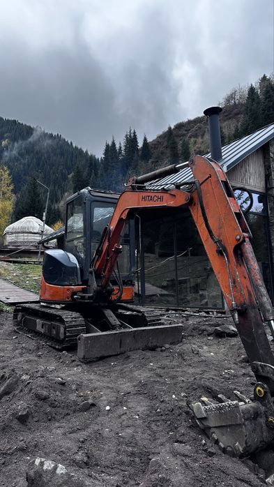 Продам миниэкскаватор HITACHI 35U