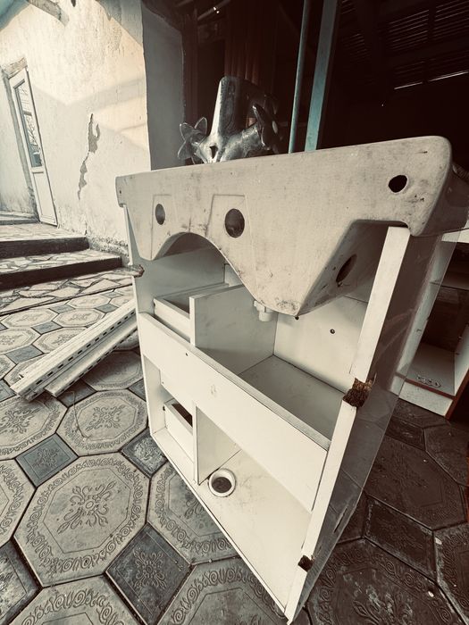 Продаю раковина со шкафом