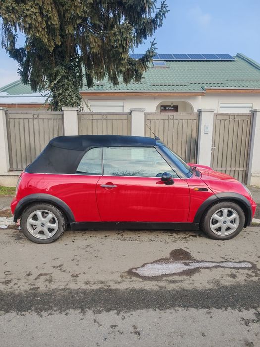 Mini Cooper One Cabrio, 145.000 km, 2008, foarte  întreținut.