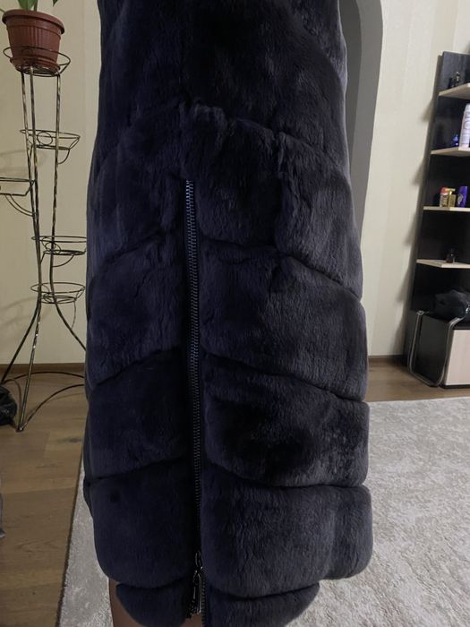 Продам шубу мех кролик-орилаг