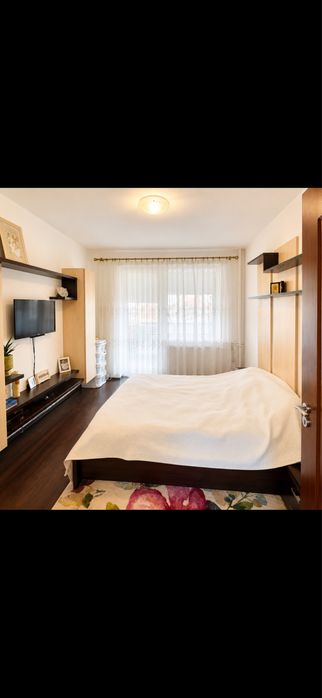 Apartament  cu 3 camere in Nufarul cu dubla orientare
