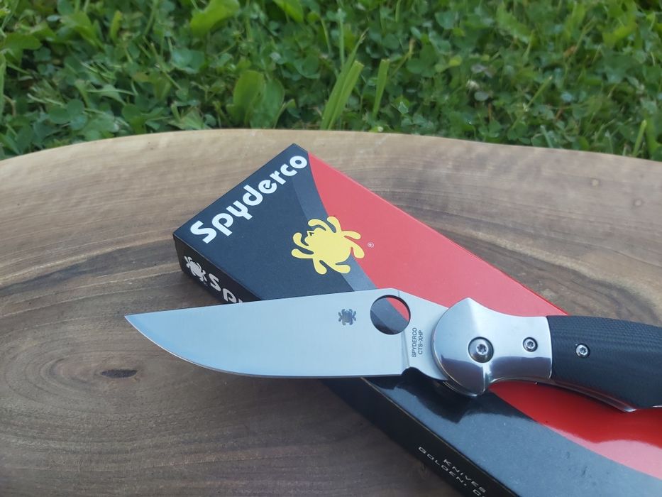 Сгъваем нож Spyderco Hungarian C173