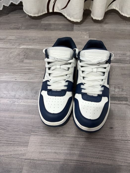 Off-White out off office