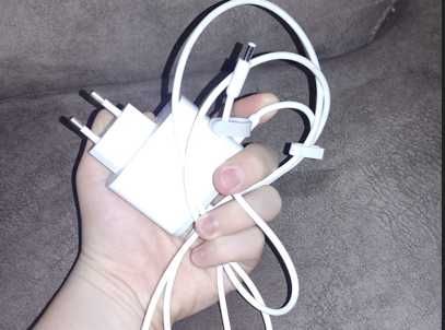 Блок питания ОРИГИНАЛ для Алисы мини .